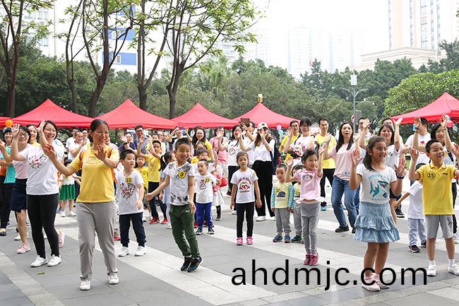 親子活動 | 35箇員工傢庭(ting)齊聚廣電計量，大小(xiao)牽小手(shou)，童亯好時光(guang)！